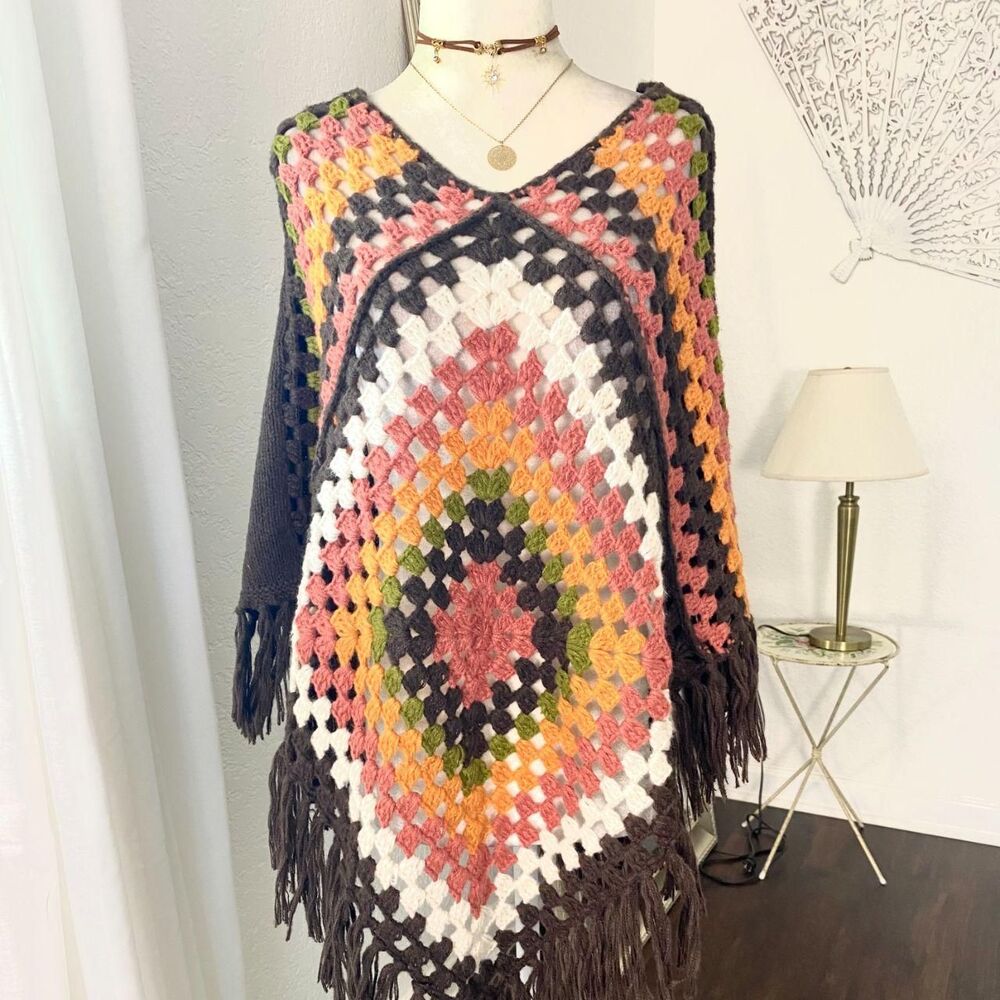 Cactus + Pearl Granny Square Fringe Asymmetric Crochet Shawl Top Poncho OS